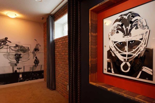 adnan-elladen-illaden-arthiteckt-art-yeg-edmonton-oilers-man-cave-grant-fuhr-nhl-hockey-coventry-homes-01