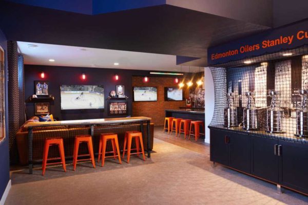 adnan-elladen-illaden-arthiteckt-art-yeg-edmonton-oilers-man-cave-grant-fuhr-nhl-hockey-coventry-homes-05